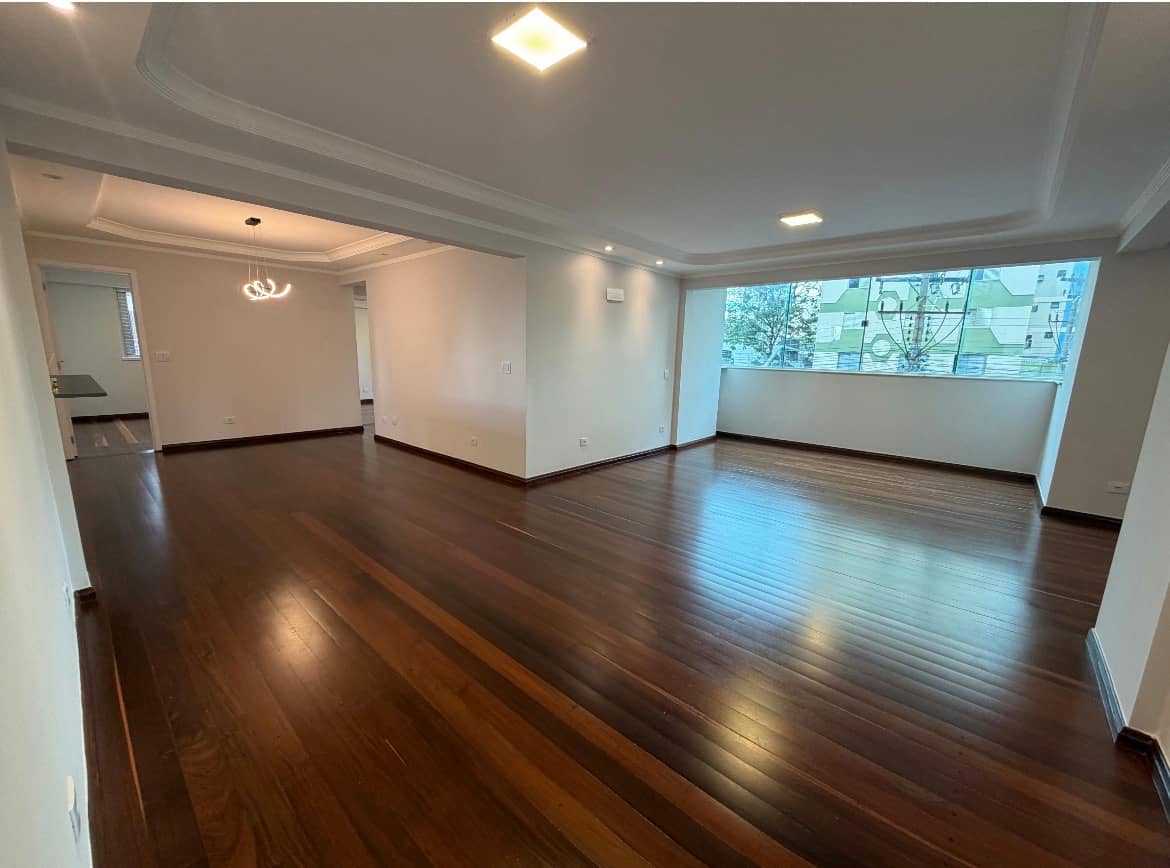 Edifício Grécia 160m²