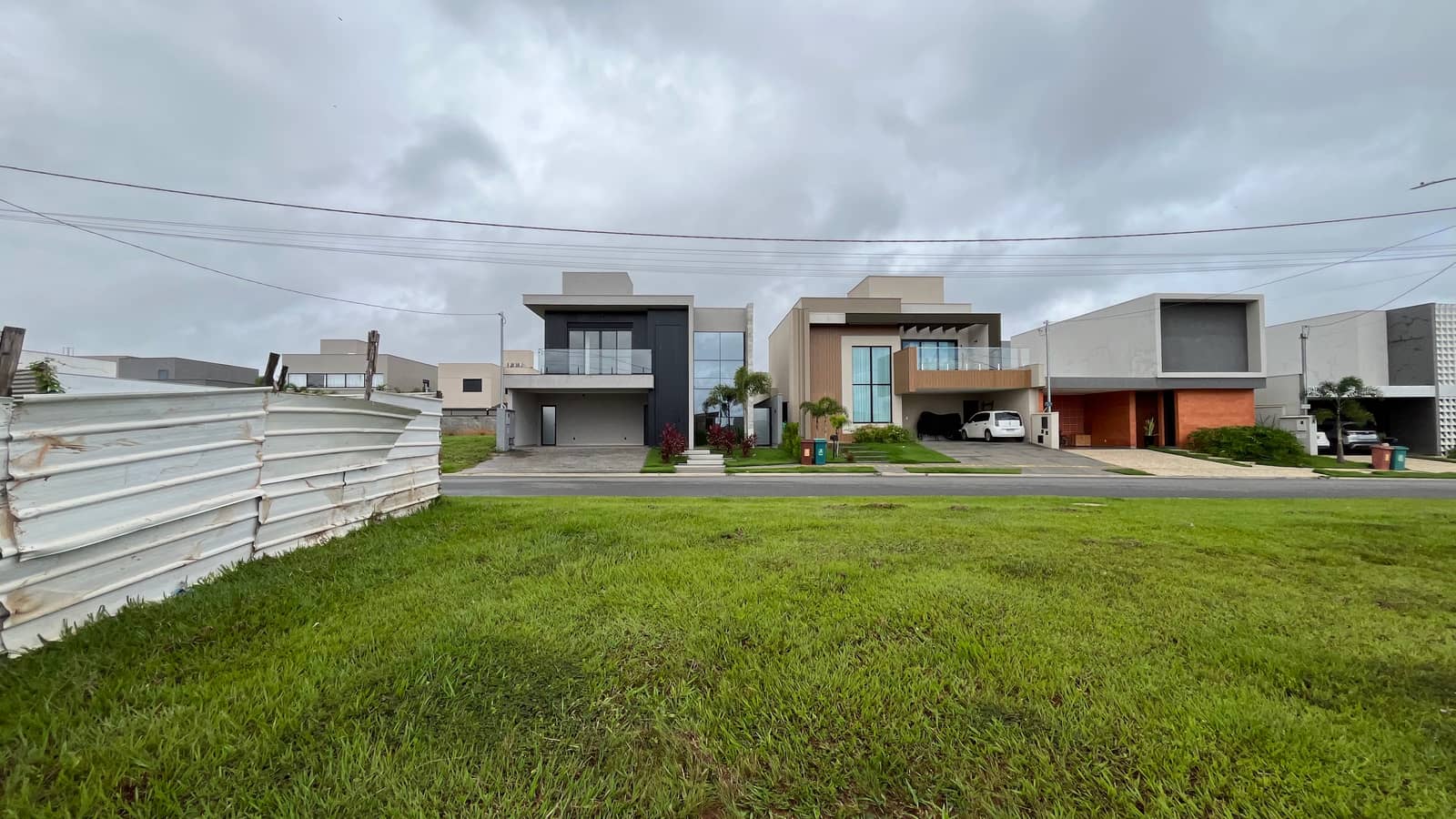 Lote no Jardins Bolonha em Senador Canedo 300m²