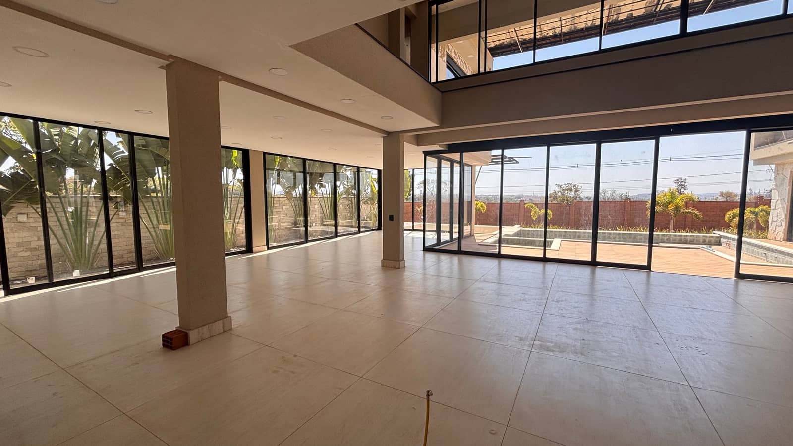 Sobrado Golfe Club 680M²