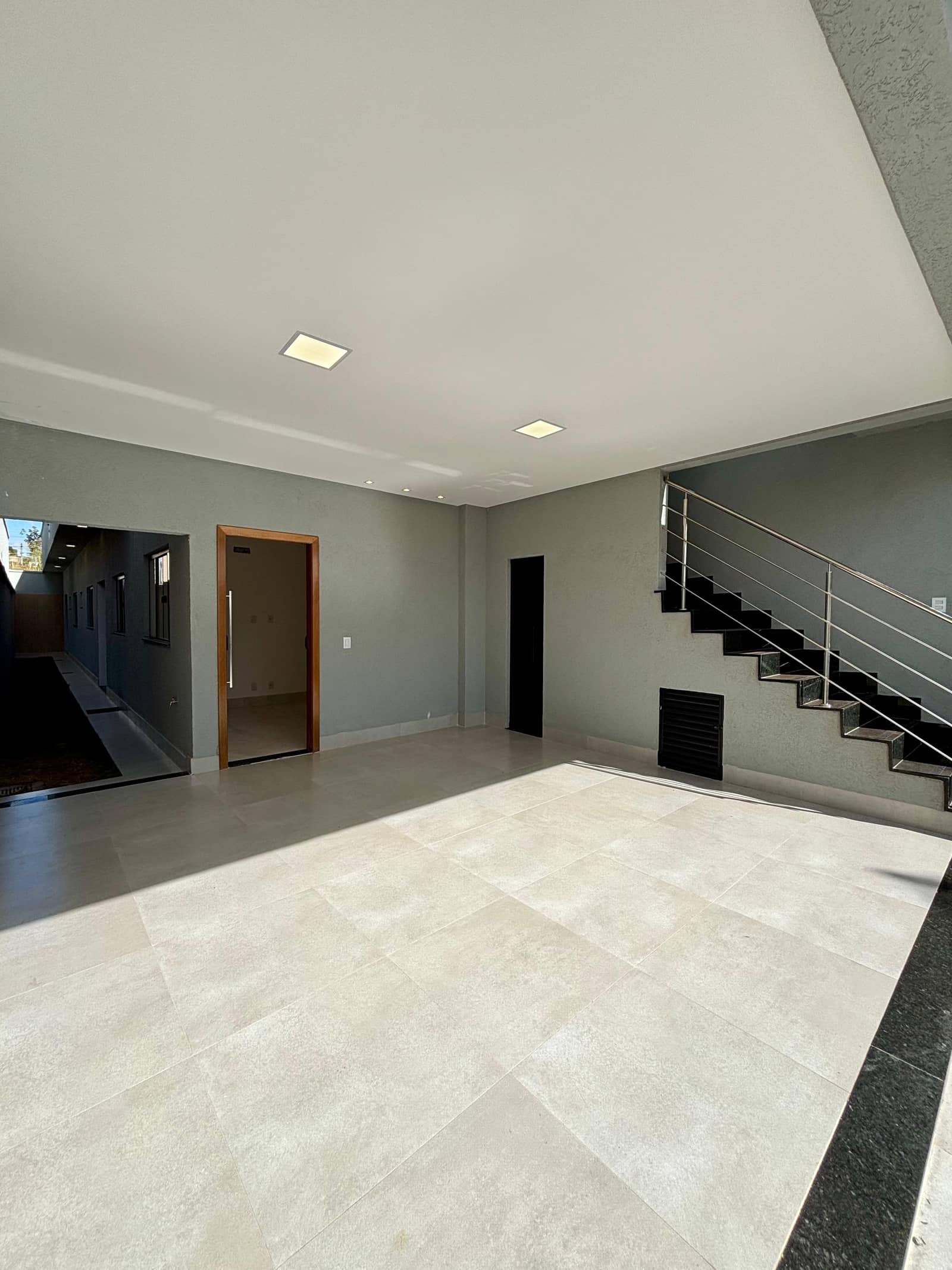 Casa Sobrado Village garavelo 165m²