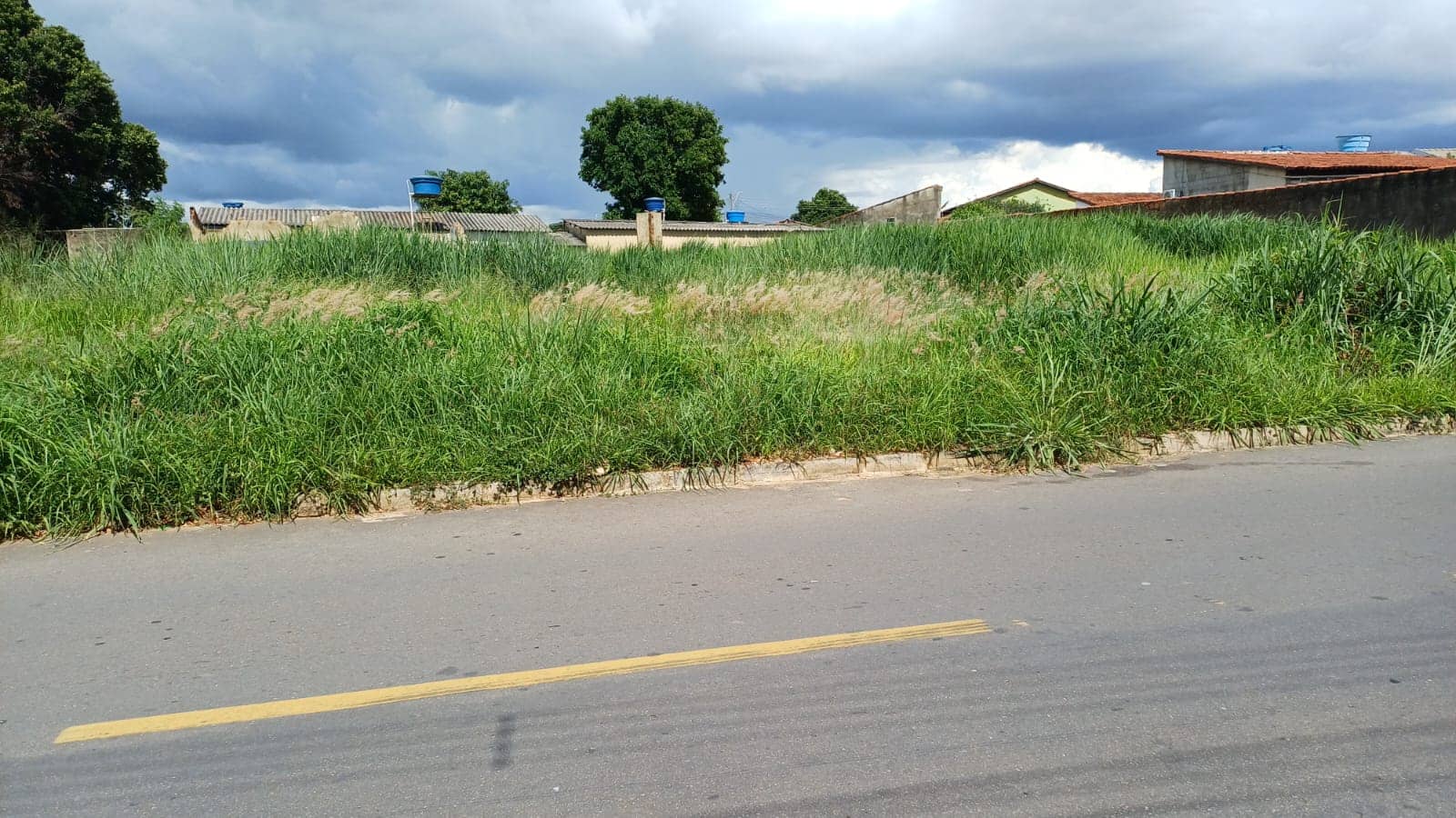 Lote com Alto Potencial Construtivo no João Braz 1000m²