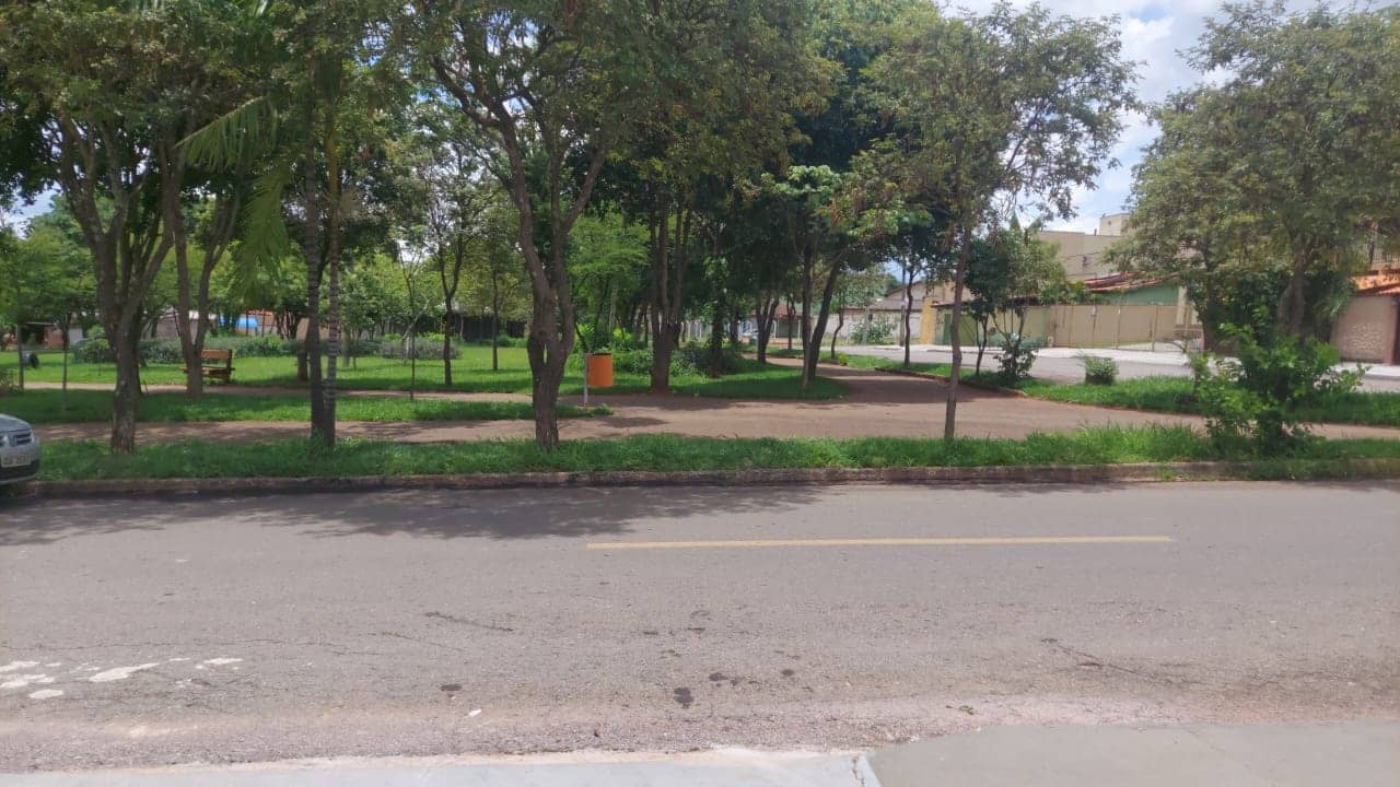 Casa Térrea Parque das Flores 222 m²