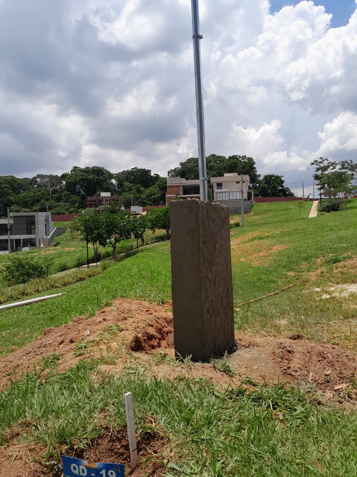 Lote no Jardins Nápoles 360m²