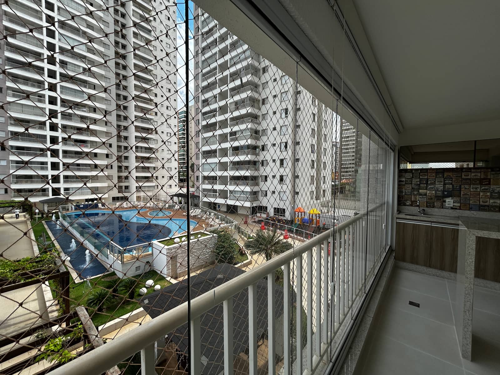 Apartamento Condomínio Flampark 108m²