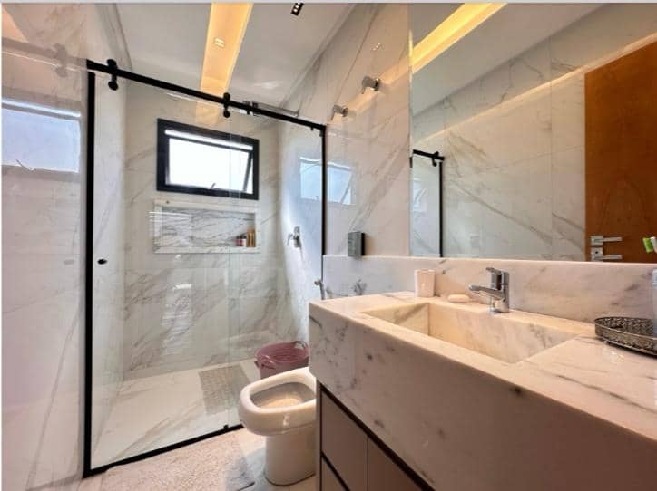 Sobrado Jardins Madri 385m²