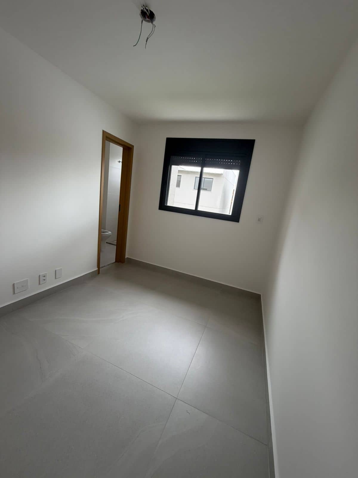 Casa em Condomínio Jardins Cannes 150m²