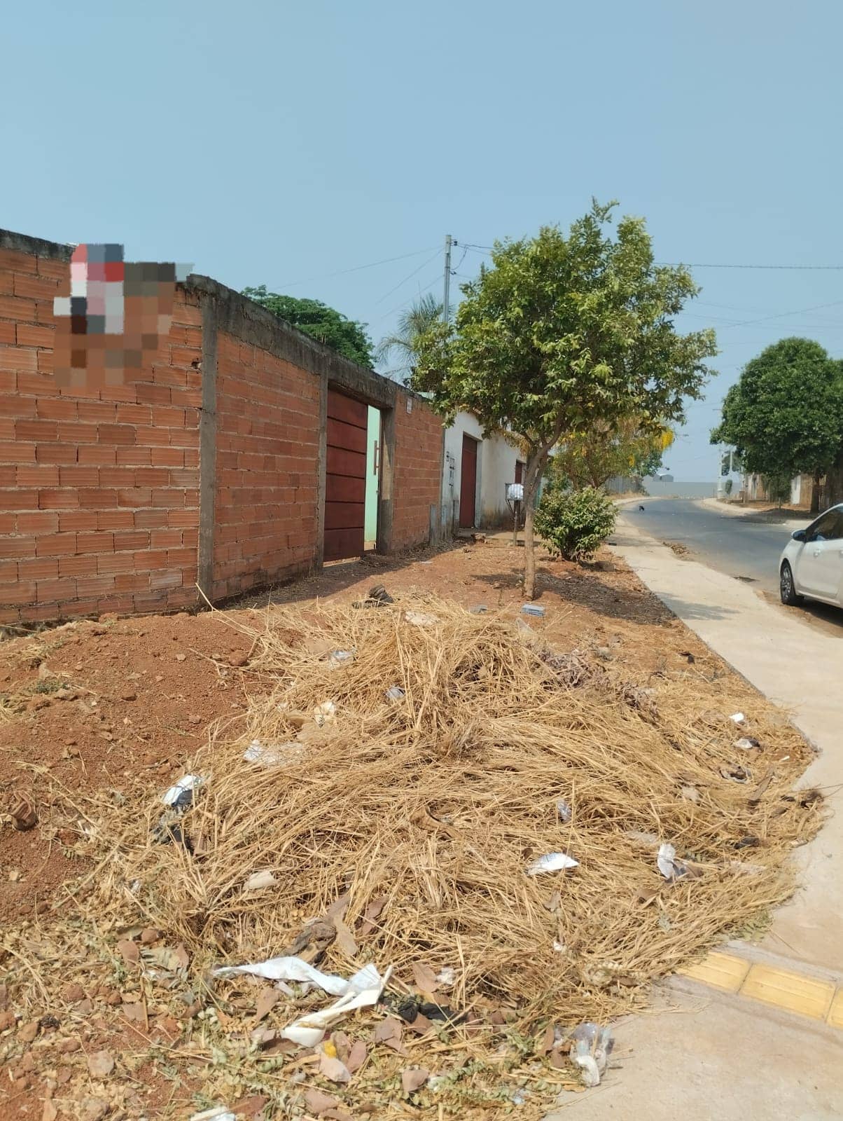 LOTE DE ESQUINA NA VILA OLIVEIRA – 444m²