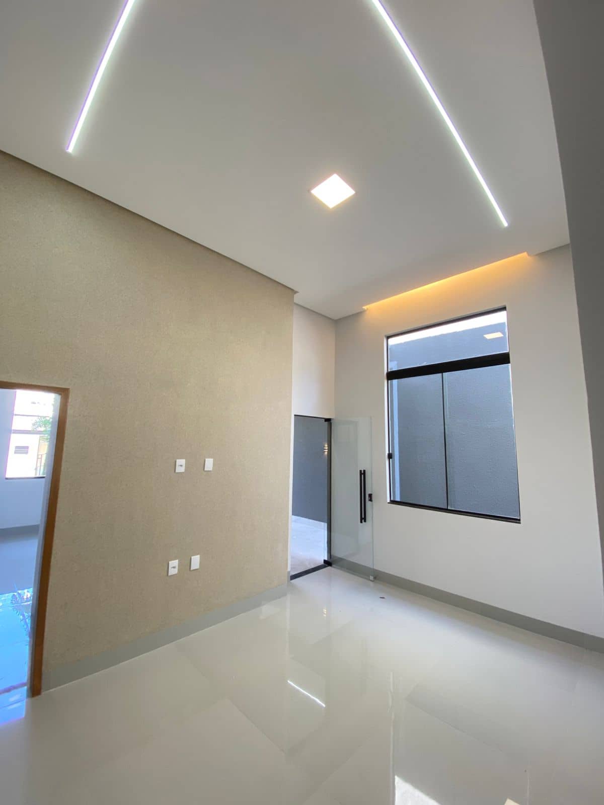 Casa Independência - 3º Complemento Aparecida de Goiânia - 102m²