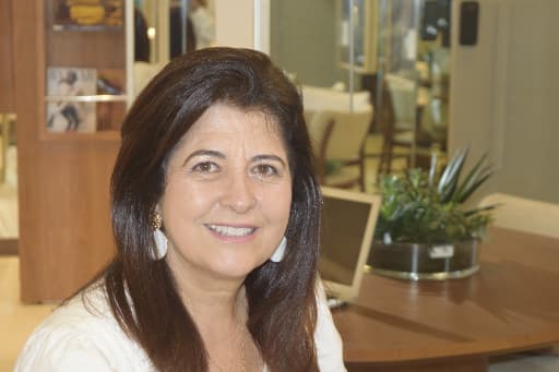 HELIA MARTA DIAS BARROS