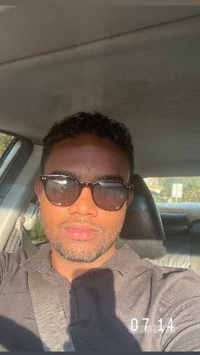 MATHEUS DE CASTRO OLIVEIRA