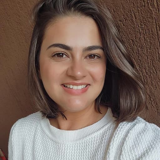 Juliana Guimarães Souza Lopes