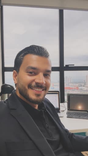 LUCAS FERNANDO 