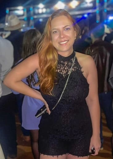 BARBARA LORENA DE SIQUEIRA ROBERTO