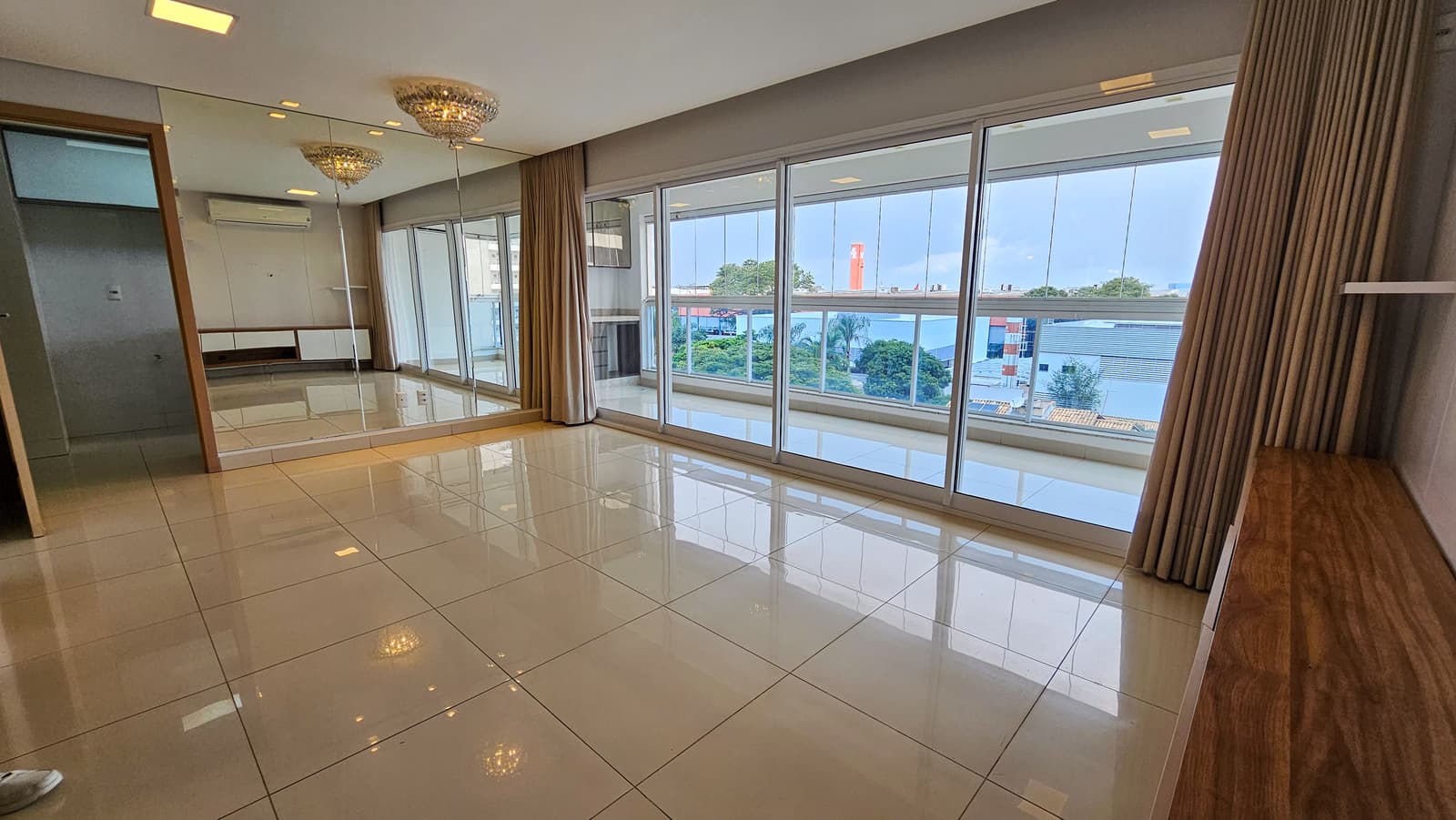 Ap Rers. M.Times  Home Convenience - Jardim Goiás 110m²