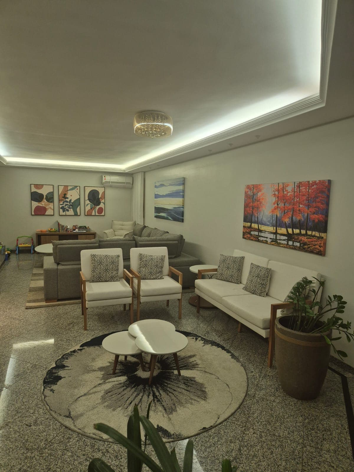 Apartamento Residencial Avignon 249m²