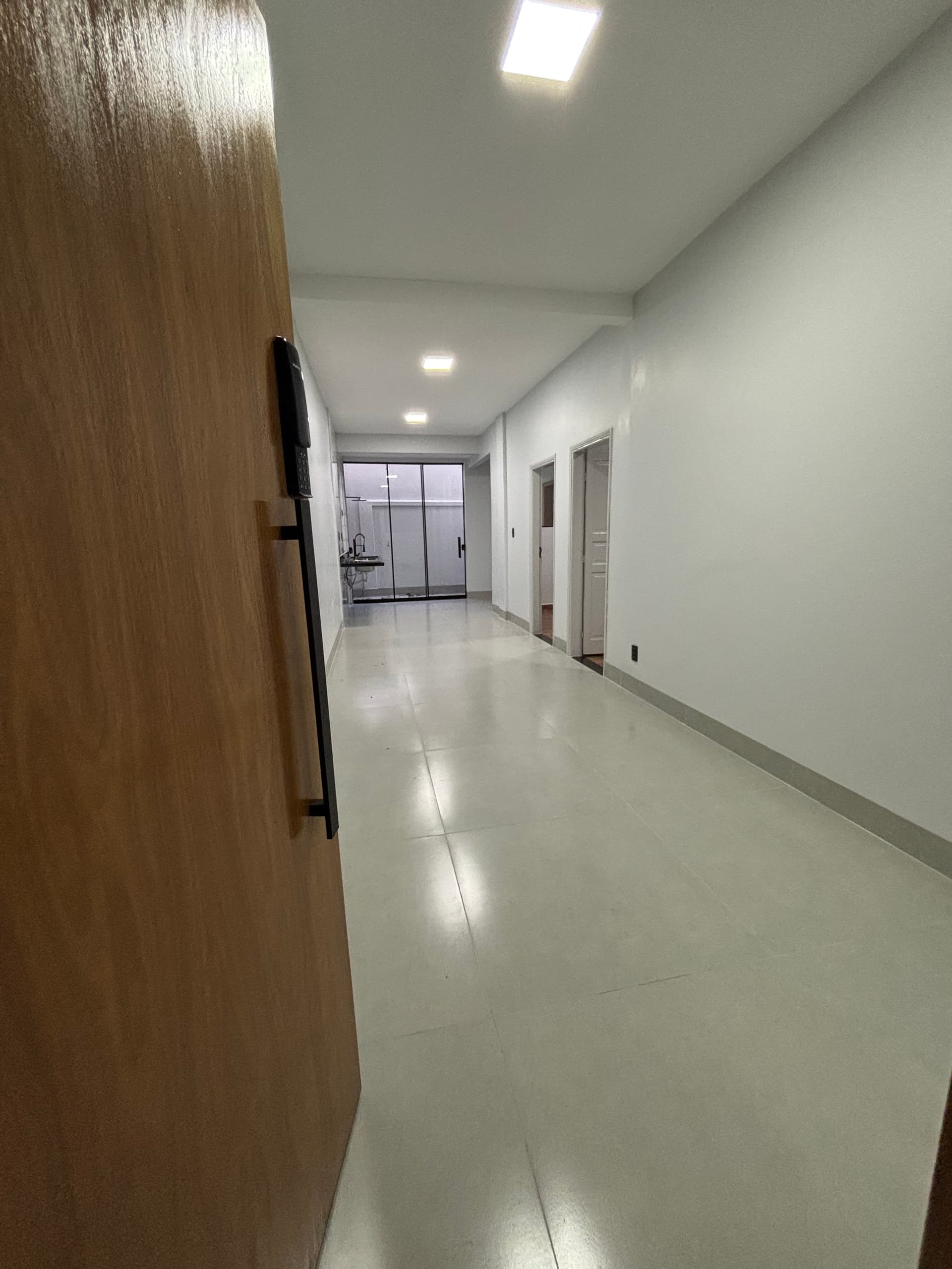 Apartamento reformado - Setor Oeste 57m²