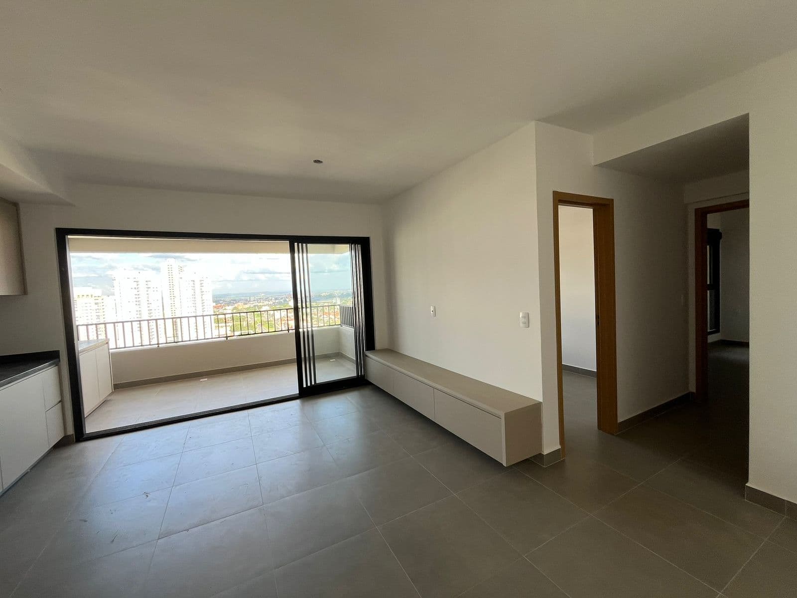 Apartamento no B Great Nova Suiça 74m²