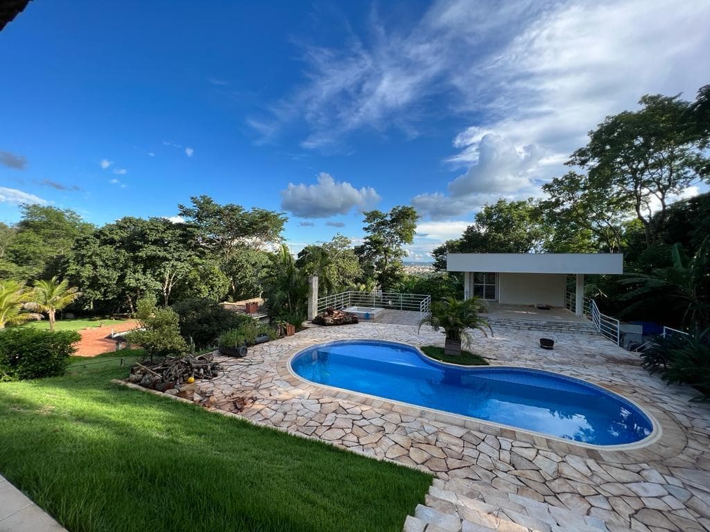 Casa Cond. Aldeia do Vale 2500m²