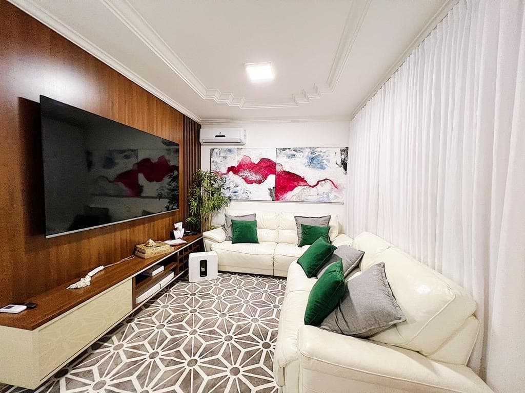 Casa mobiliada no Jardim Atlântico 140m²
