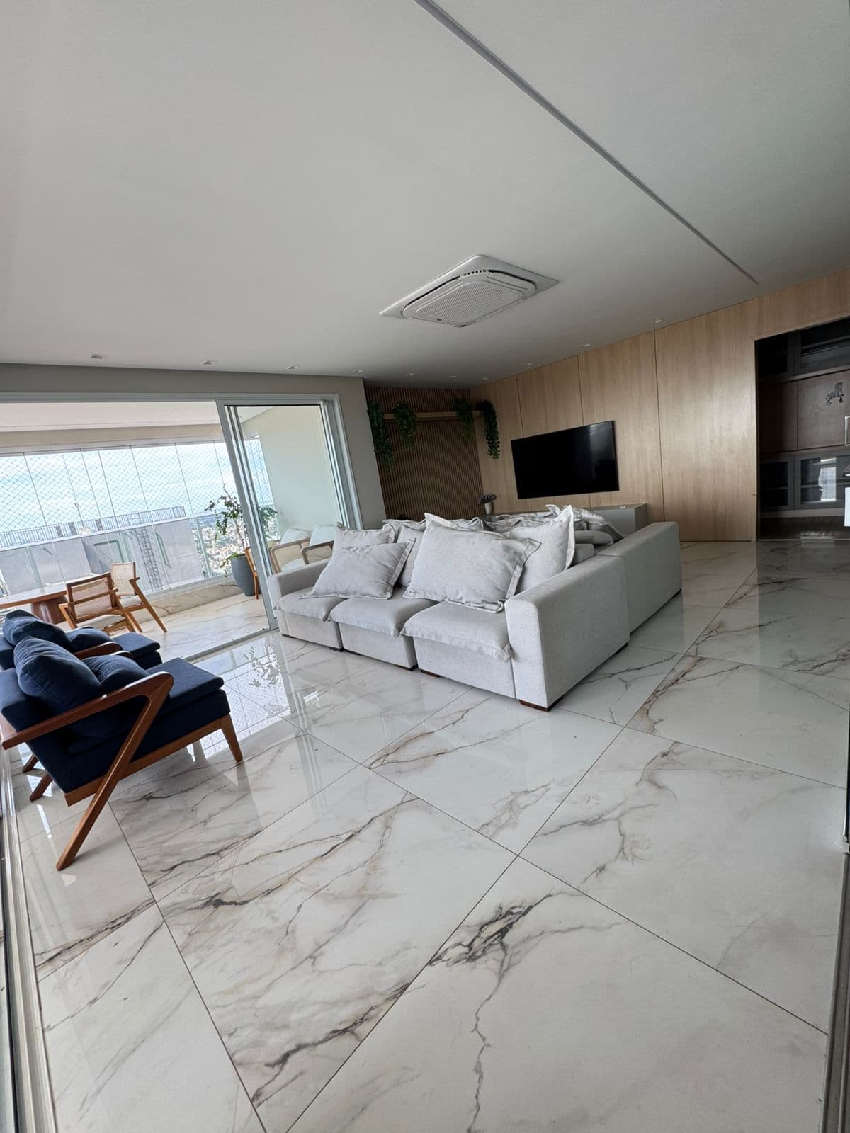 Apartamento HL Park Vaca brava 170m²