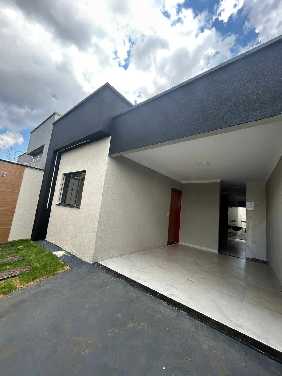 Casa Setor Maysa 100m²