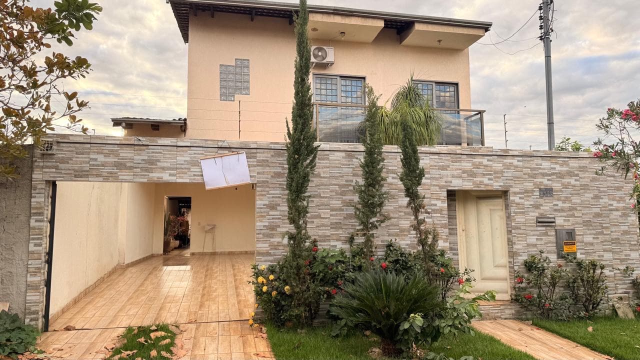 Casa sobrado Residencial Humaitá - 284m²
