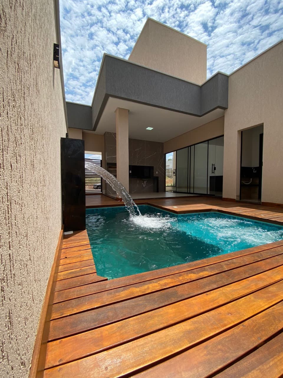 Casa no Condomínio Jardins Bolonha 300m²