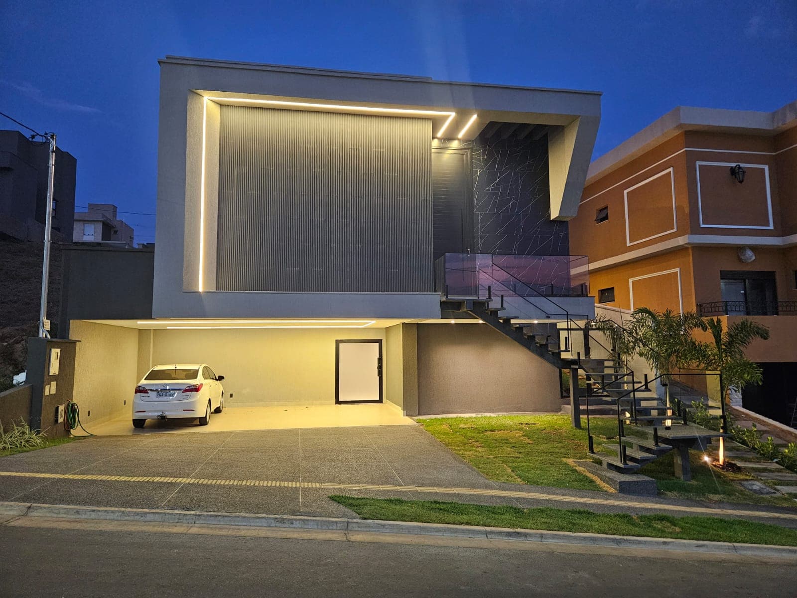 Casa Jardins Bolonha 230m²