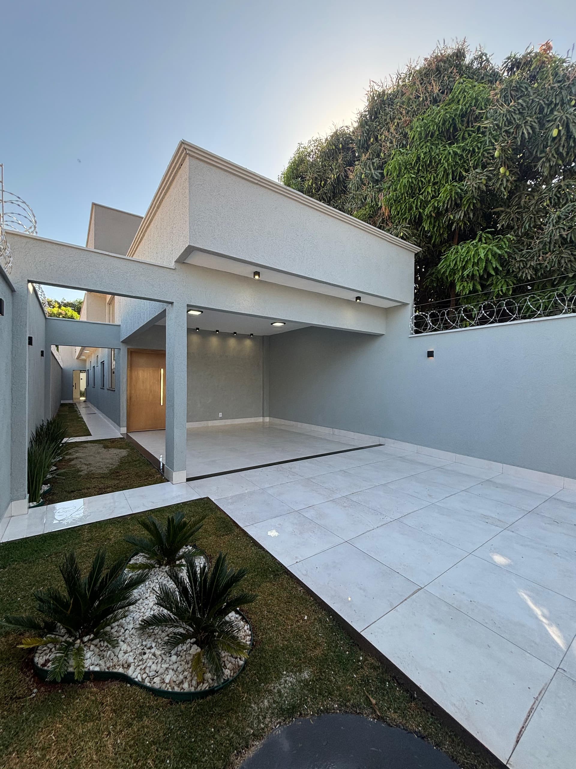 Casa Setor Central 217m²