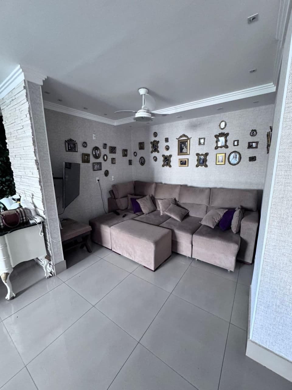 Cobertura Ed. Casablanca Bueno - Setor Bueno - 159m²