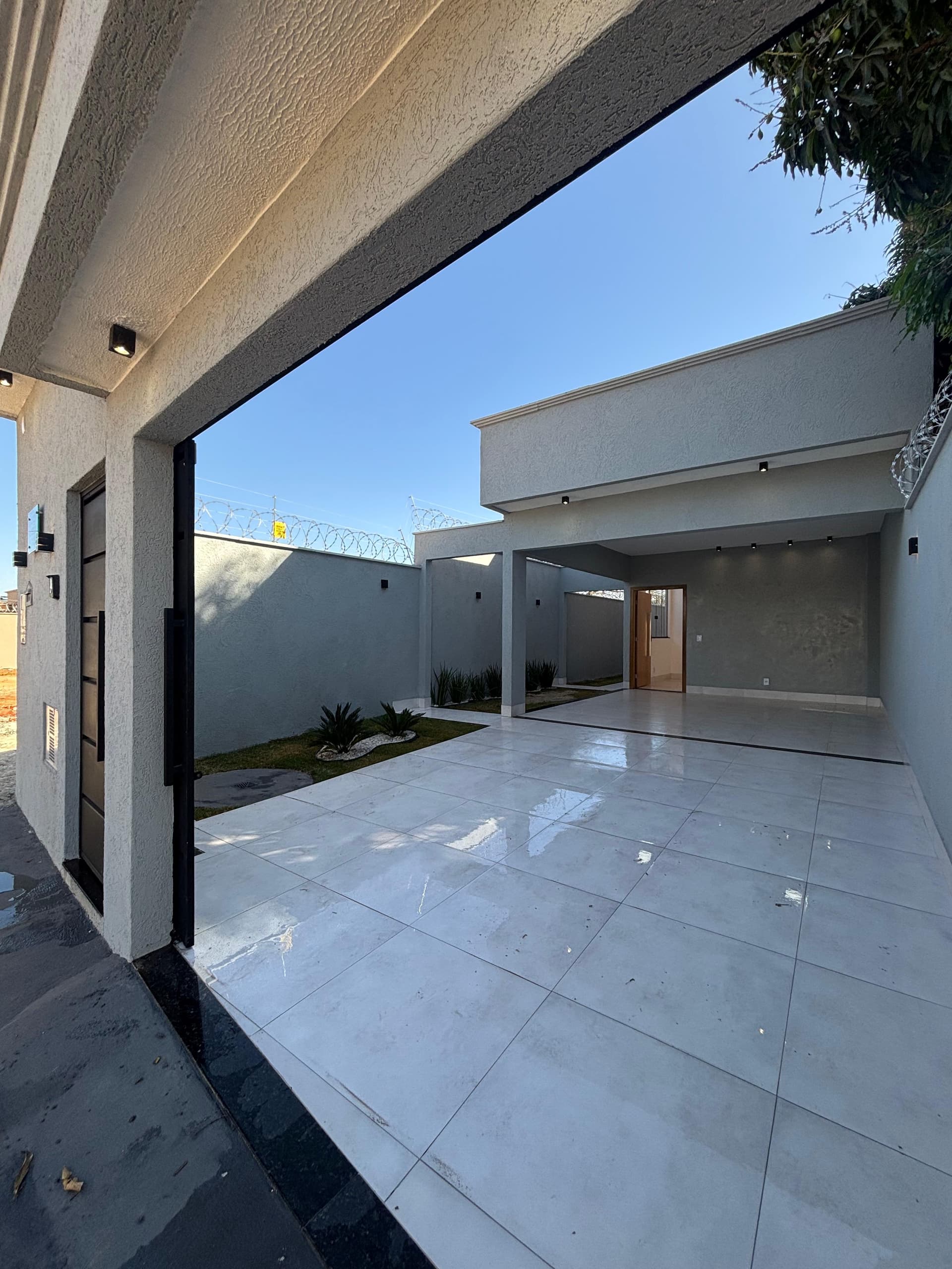 Casa Setor Central 217m²