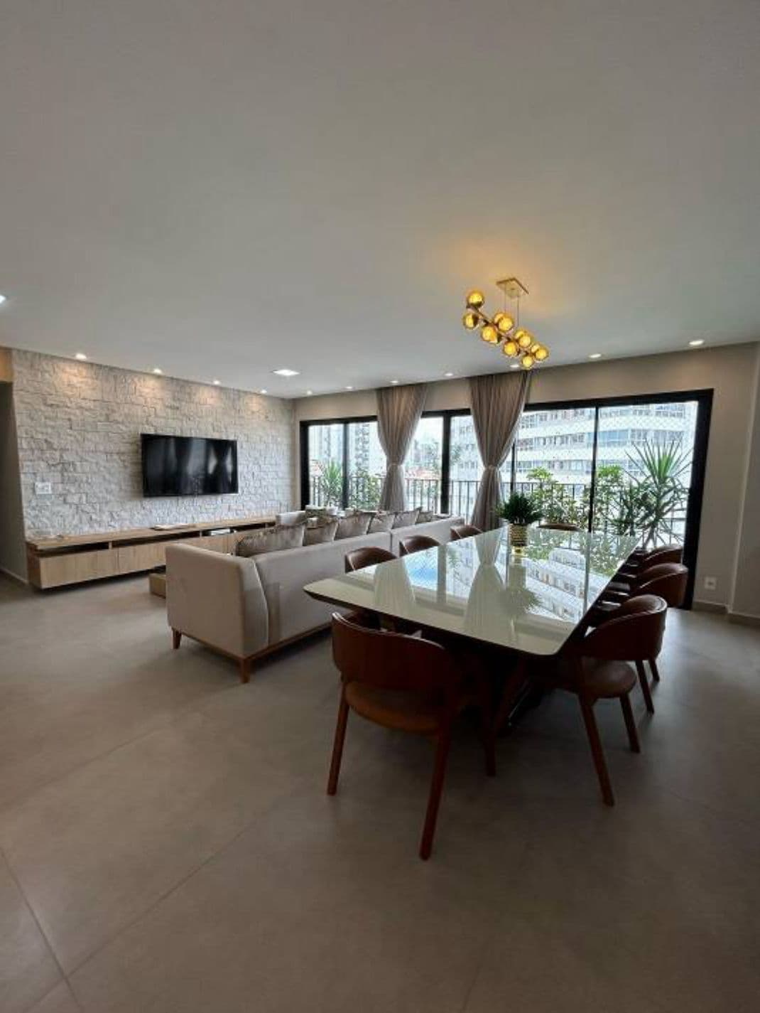 Luiz Apartamento 138m² Mobiliado - 3 Suítes - 1.500.000