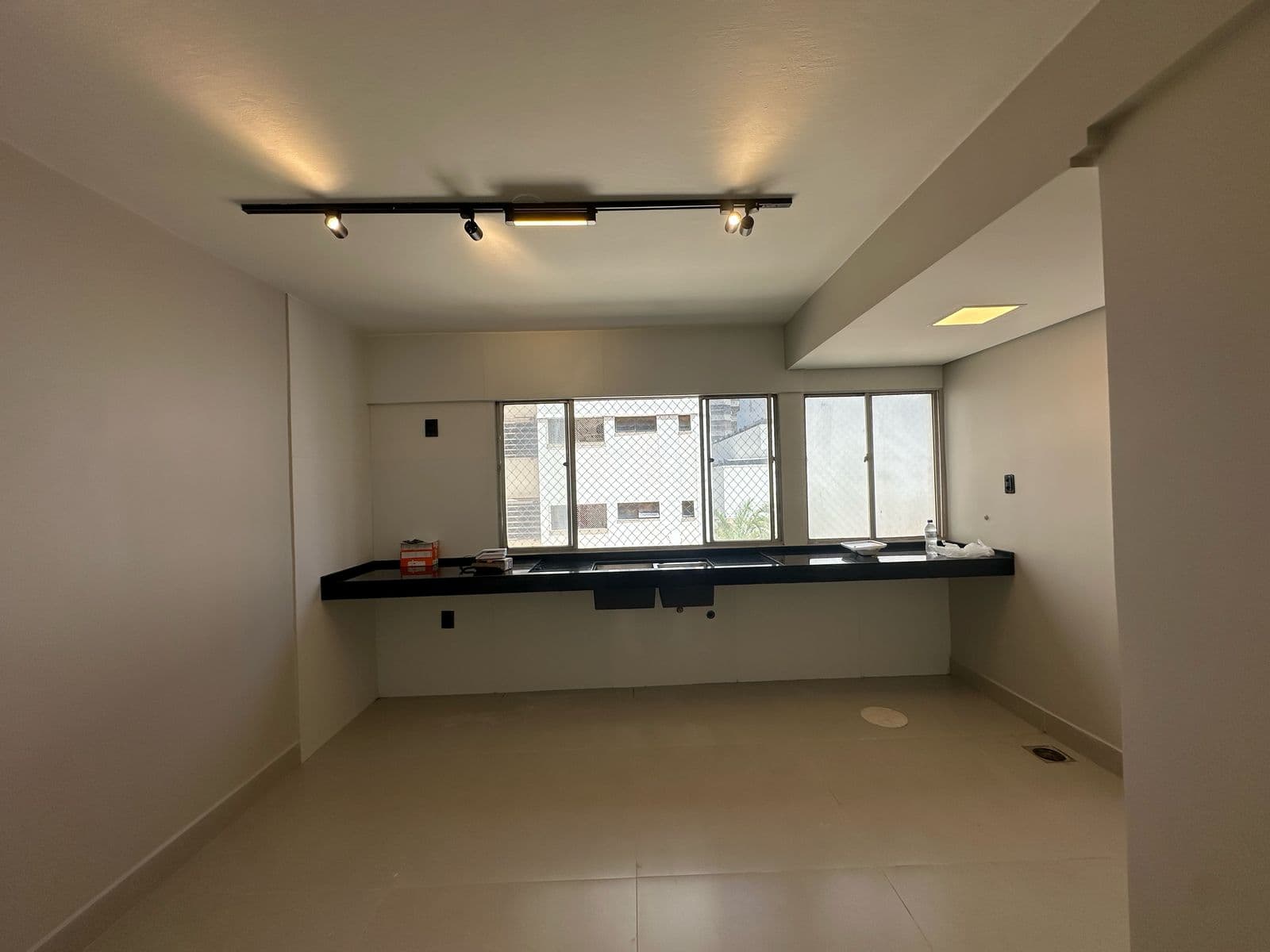 Apartamento Moderno e Bem Localizado no Setor Oeste
