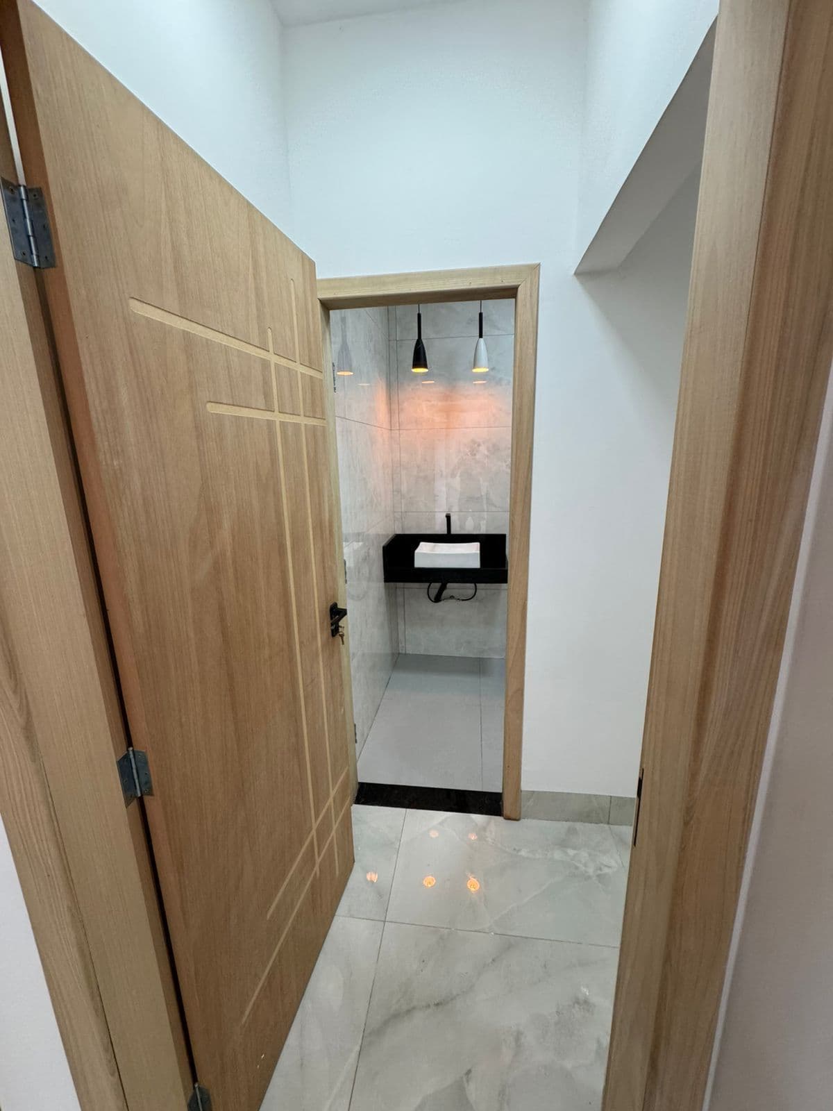 Casa Jardins Capri - Senador Canedo 150m²
