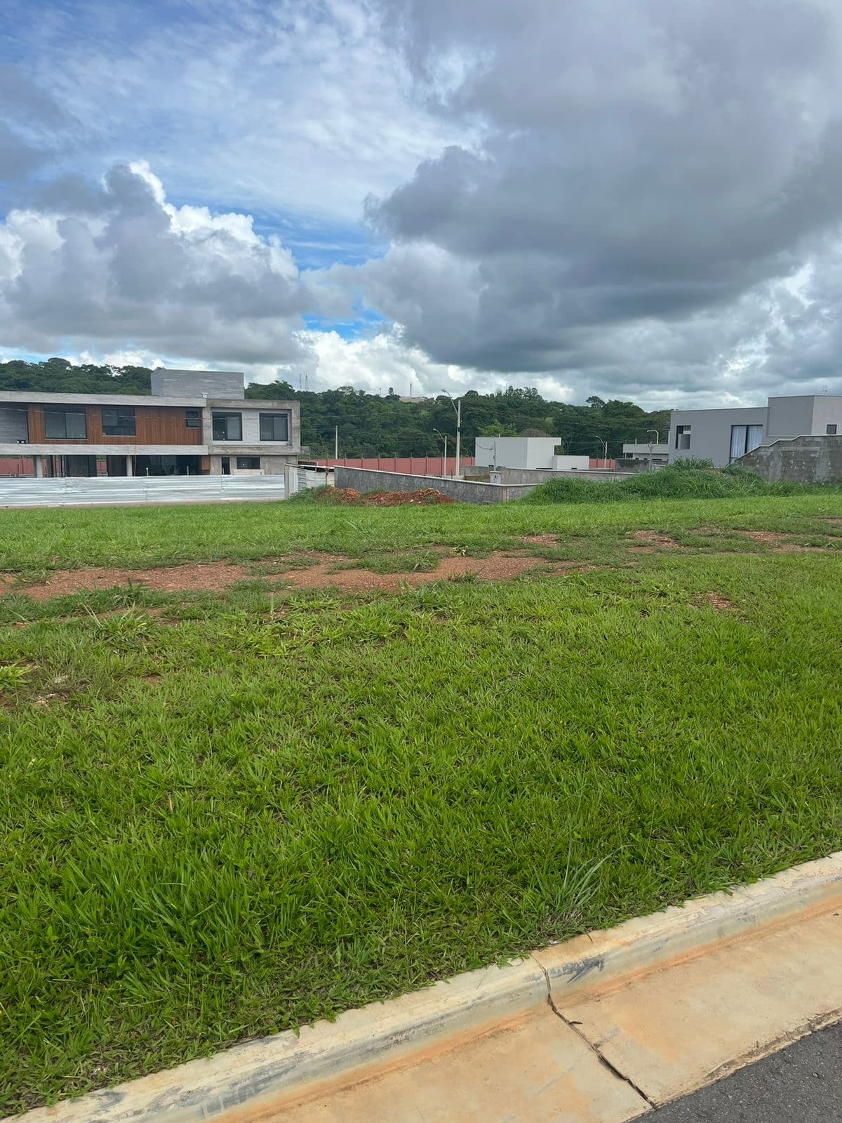 Terreno Jardins Porto 305m²