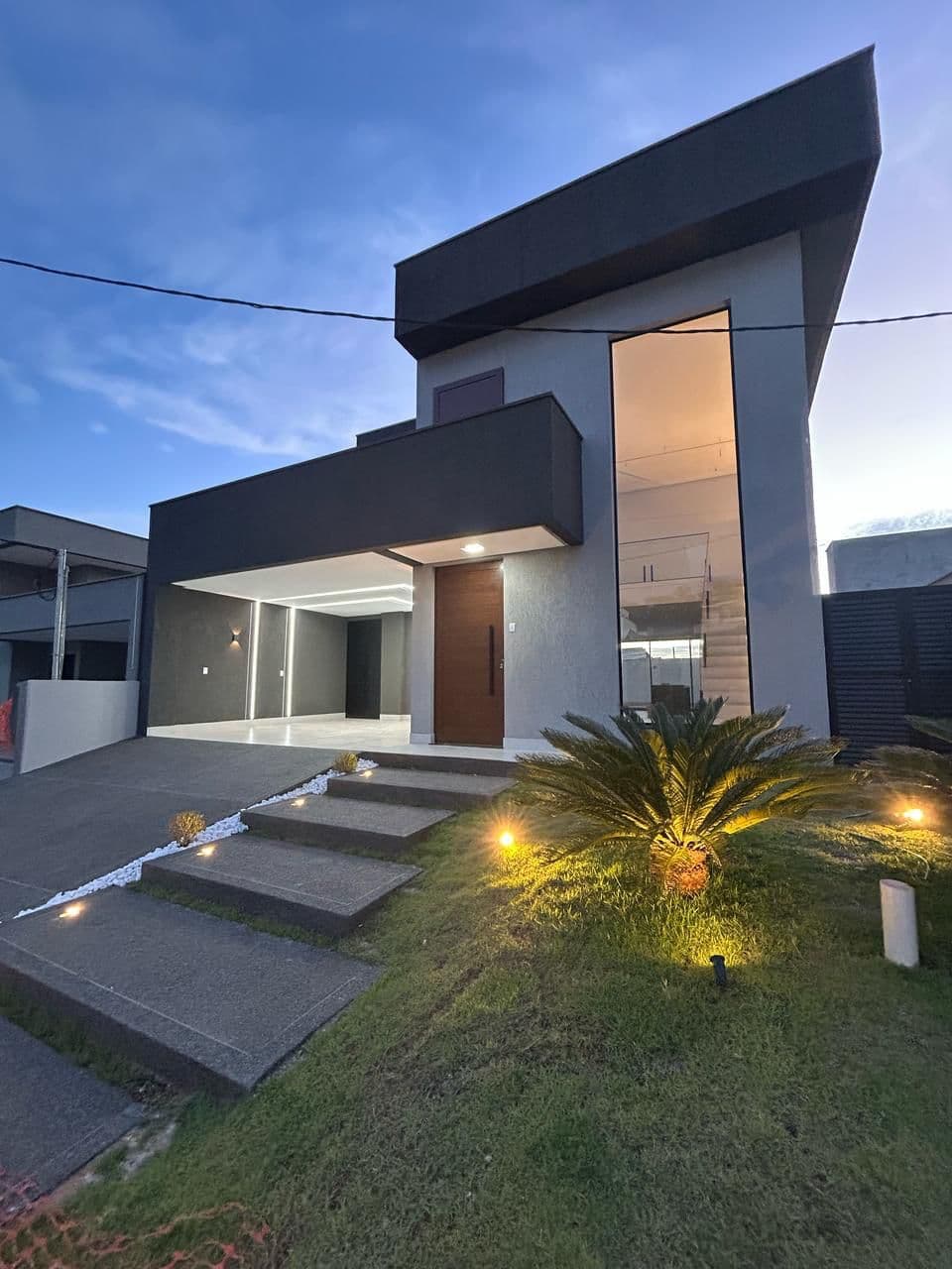 Casa Sobrado Jardins Barcelona 230m²