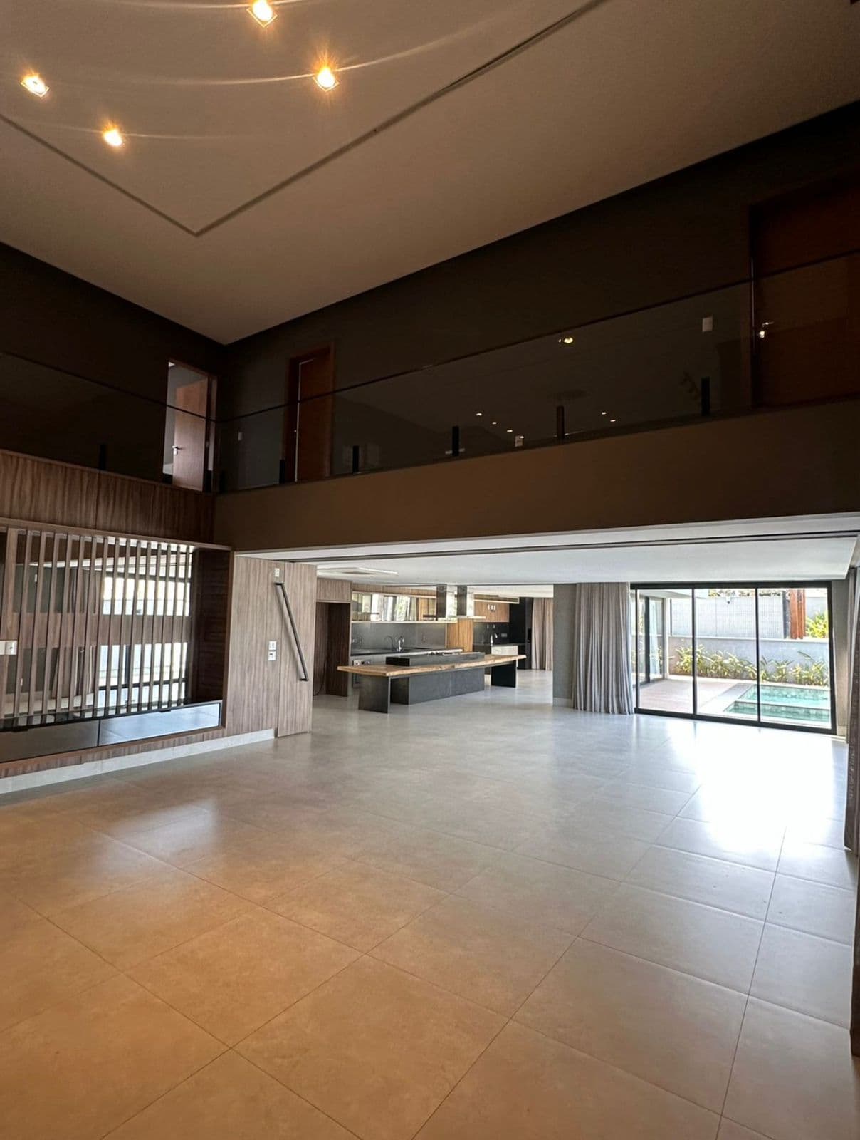 Sobrado Jardins Lisboa 796m²