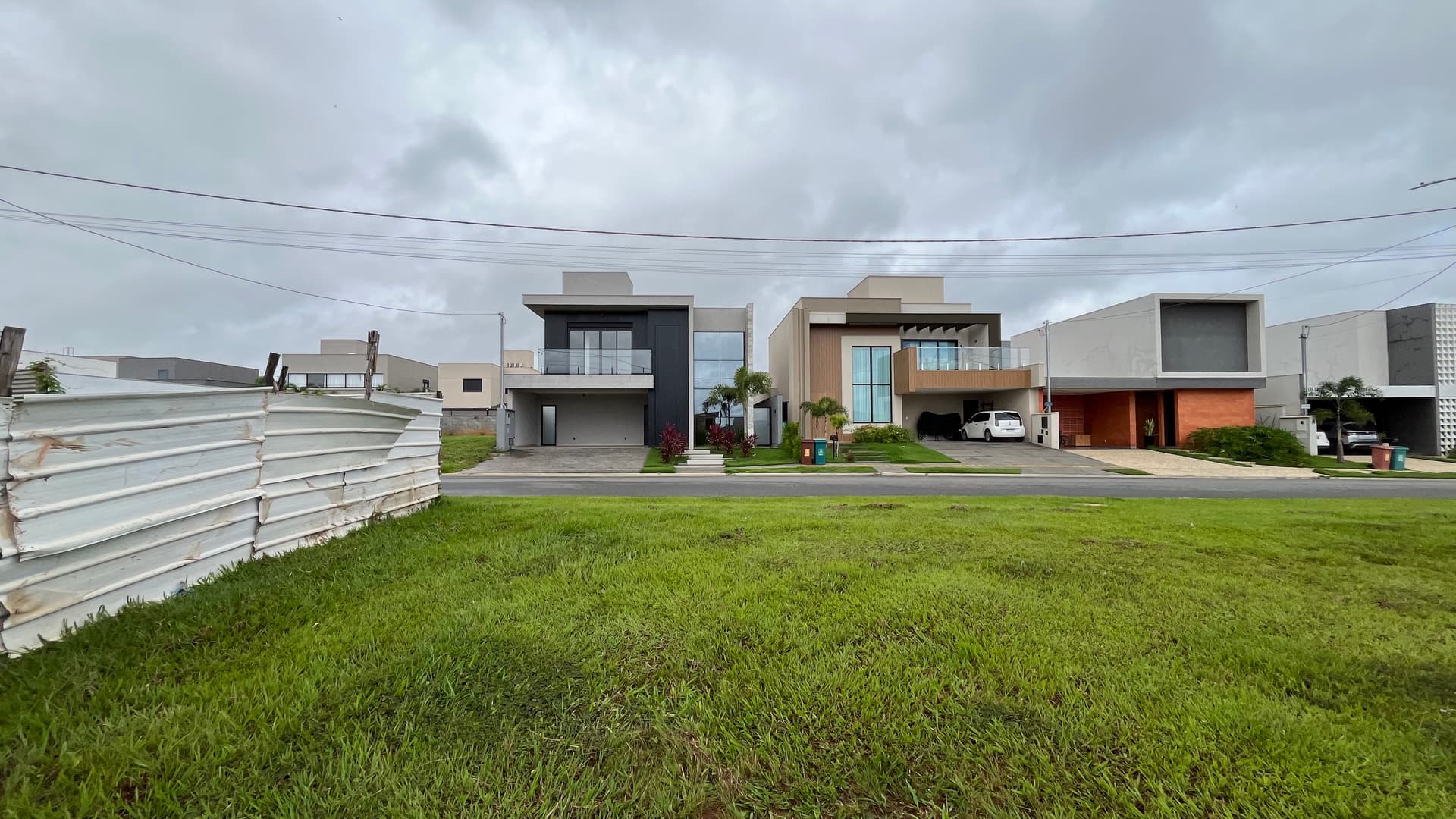 Lote no Jardins Bolonha em Senador Canedo 300m²