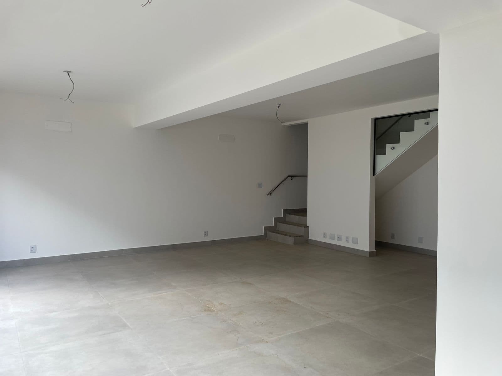 Sobrado no Jardins Lyons 302m²