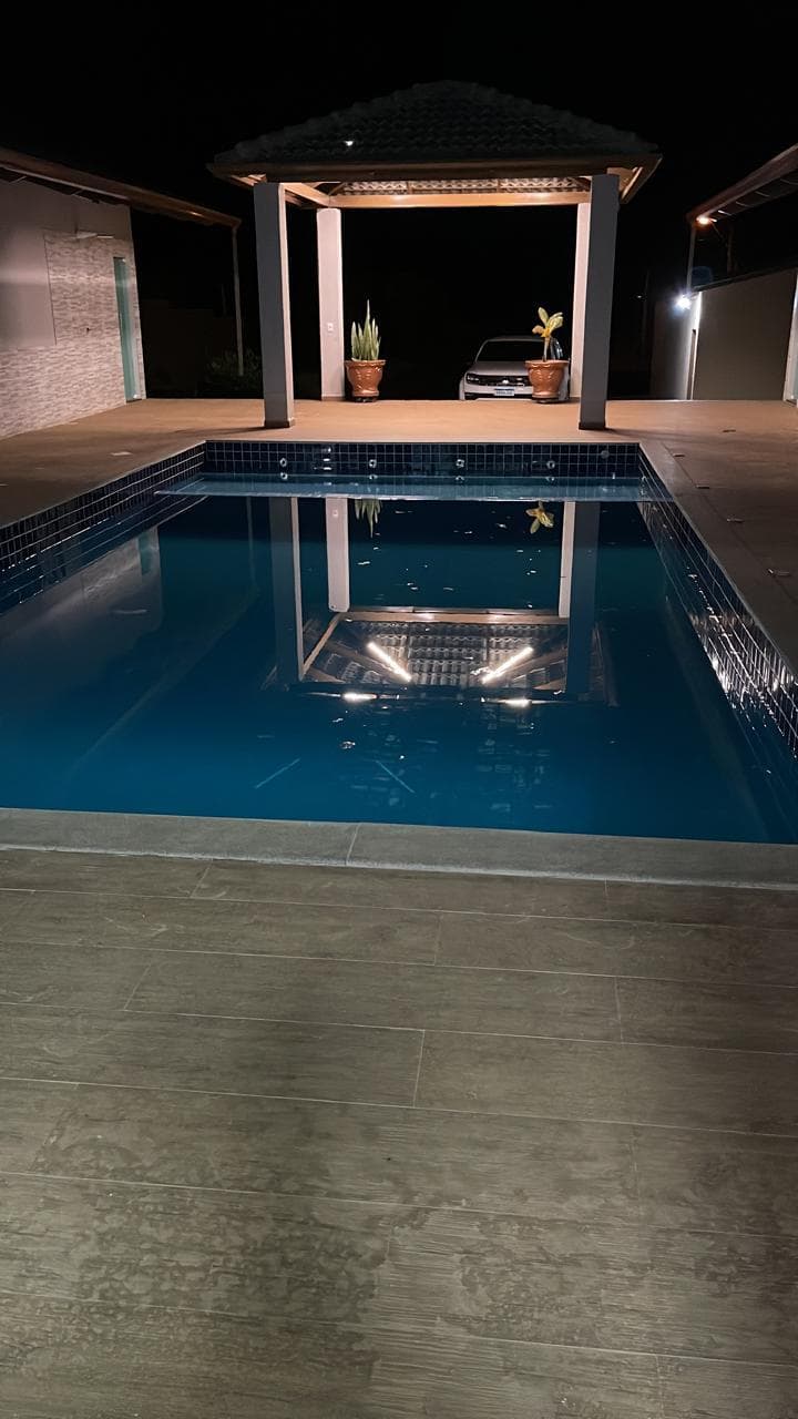 Casa No Lago Corumba 545m²