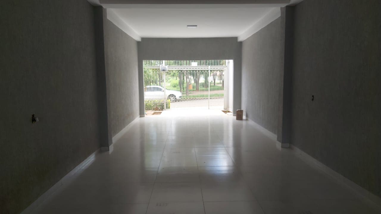 Casa Térrea Parque das Flores 222 m²