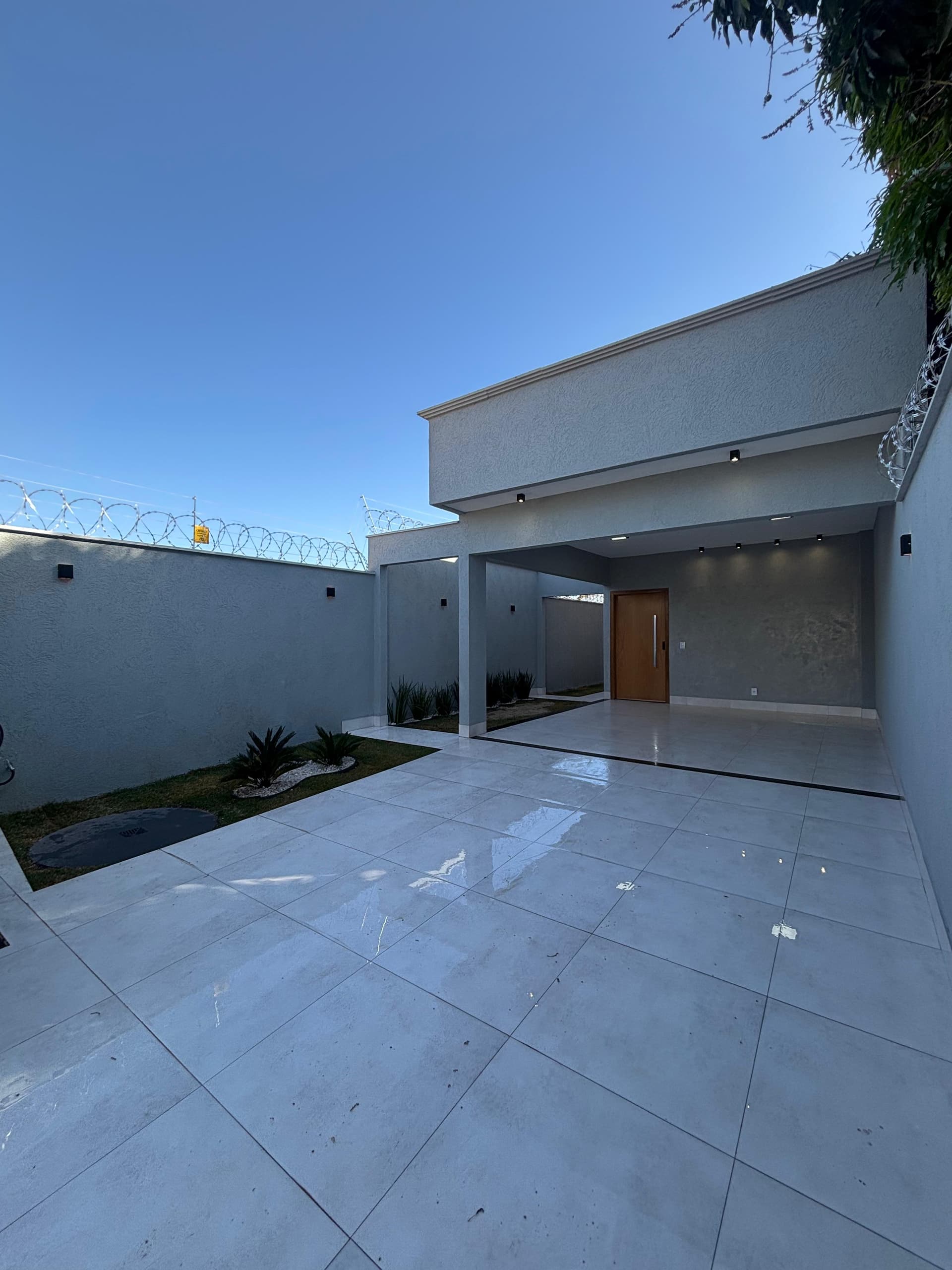 Casa Setor Central 217m²