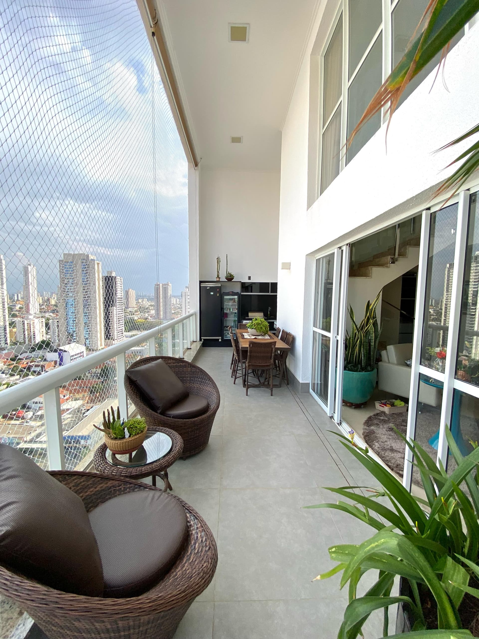 Apartamento Duplex Setor Bueno 218m²