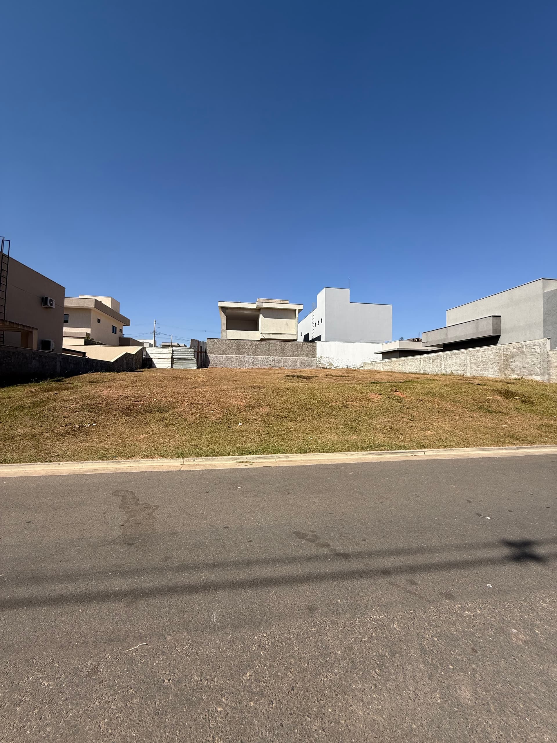 Lote Jardins Bolonha 300m²