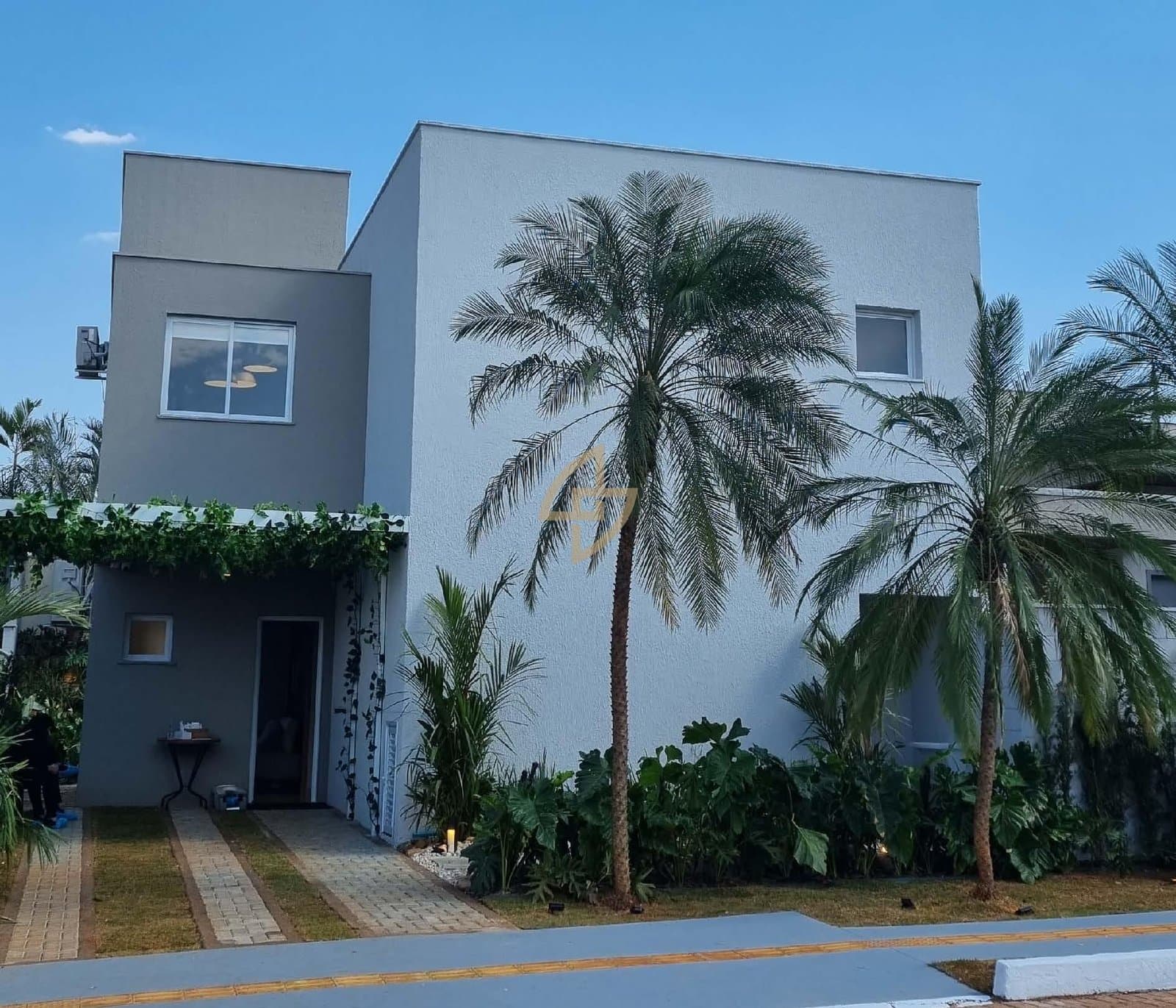 Sobrado Jardins Berlim 150m²