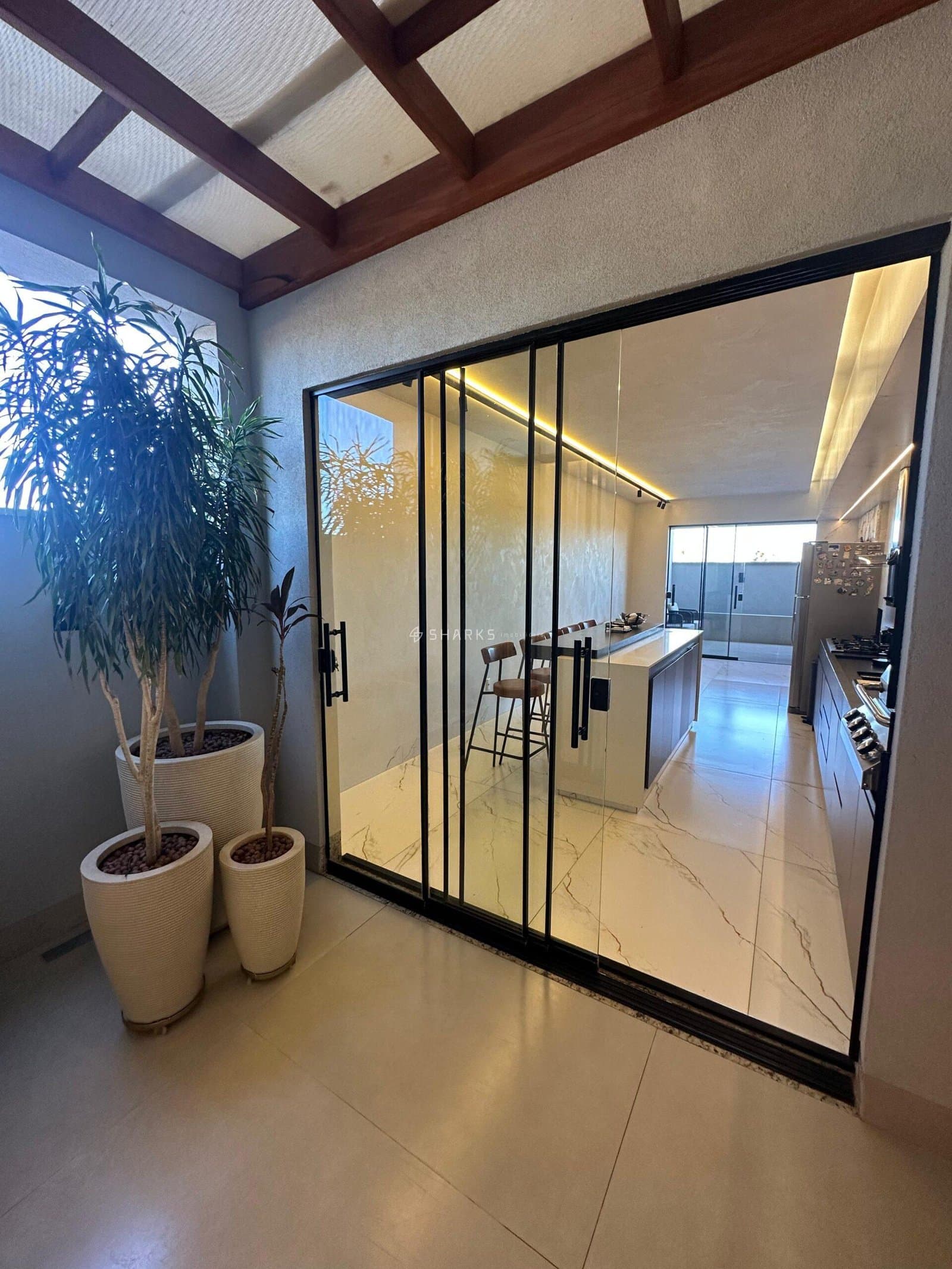 Apartamento Cond. Res. Cascavel 265m²