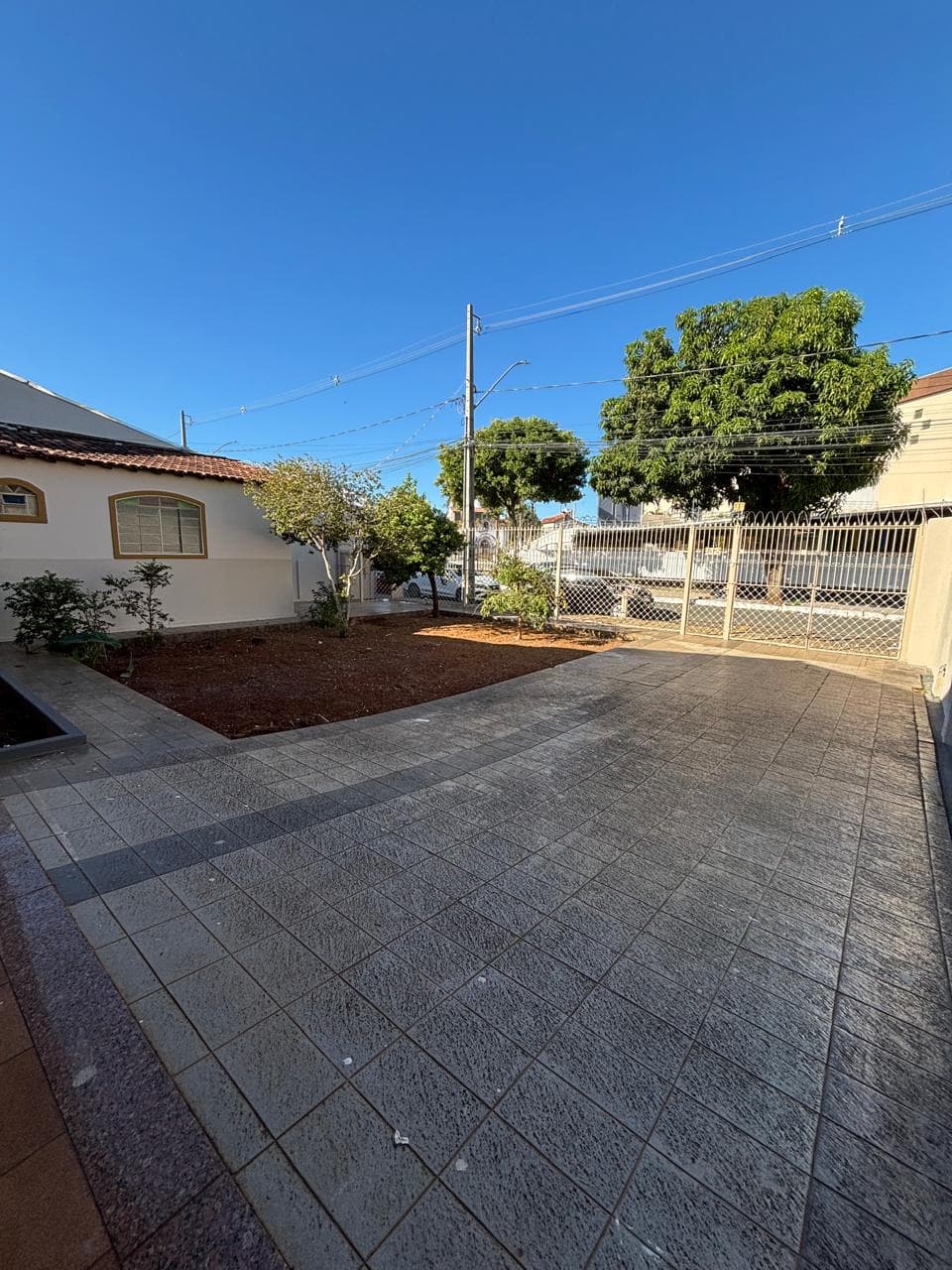 Casa Setor Coimbra - 261m²