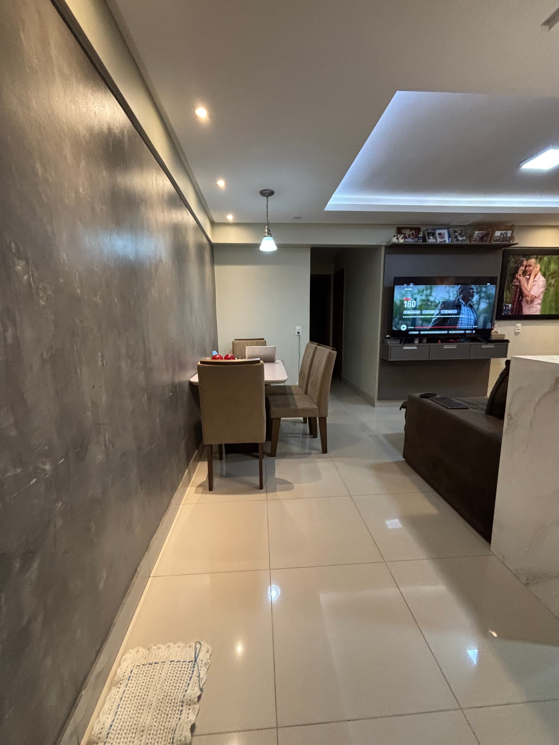 Vendo apartamento parque Amazônia 57m²