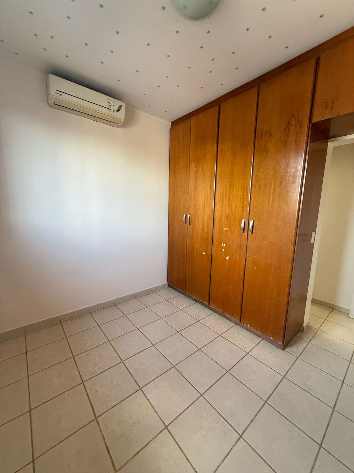 Sobrado - Jardins Madri - 188,10m²