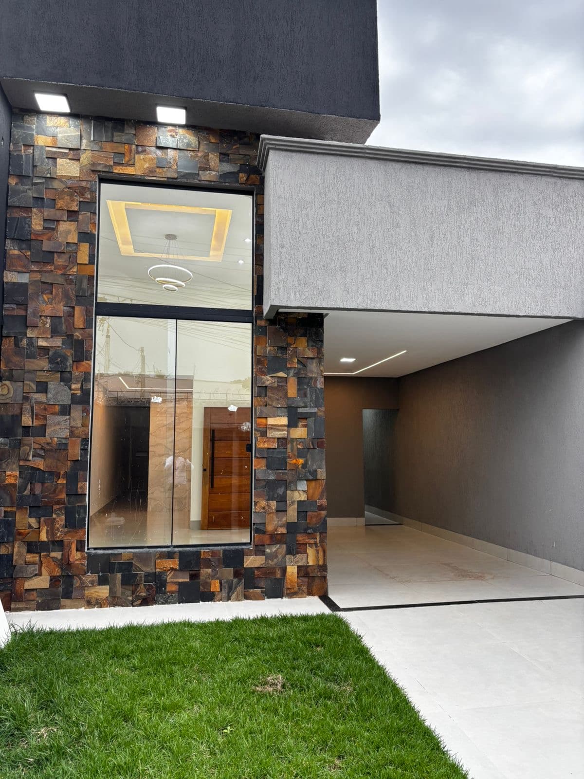Casa Cidade Satélite - Aparecida de Goiânia 130m²